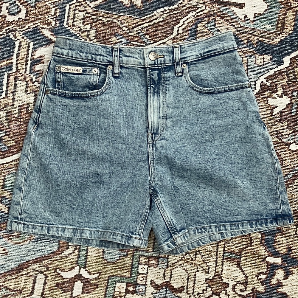 Calvin Klein A line denim shorts